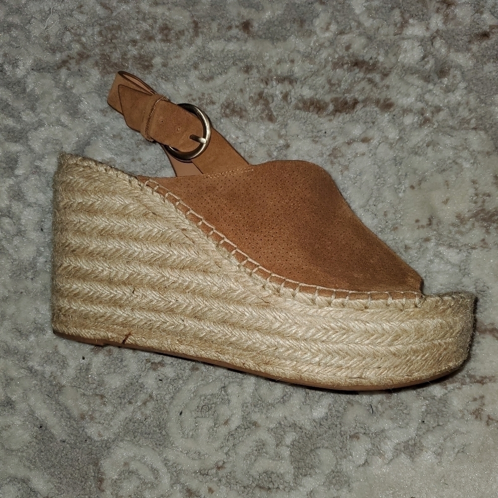 MARC FISHER PLATFORN WEDGE SANDALS - Picture 4 of 5
